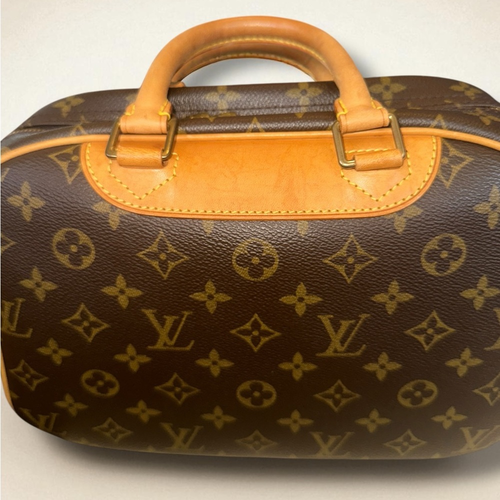 Louis Vuitton Trouville Crossbody Strap, Tag, Poignet, Box & DustBag ENTRUPY COA - Picture 6 of 16